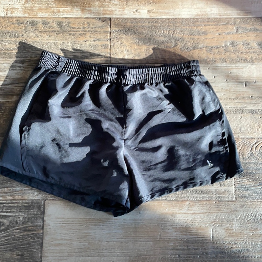 Women’s Danskin Shorts L/G 12-14
